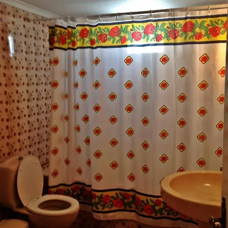 Papanikola House 1 *