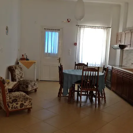 Papanikola House 1 Apartment